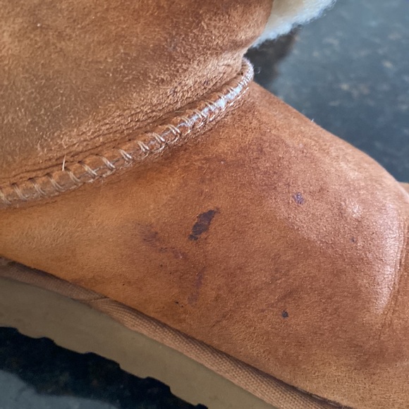 UGG boots Sz 9 - Picture 6 of 6